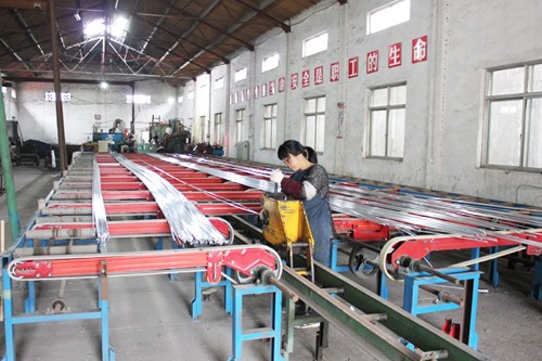 �X�ͲĔD���C���D��1܇�g��