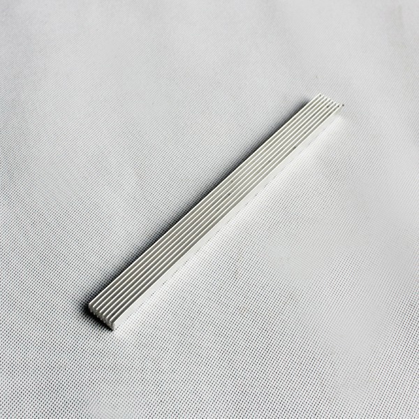 �X�Ͳ�ɢ��Ƭ�ӹ�