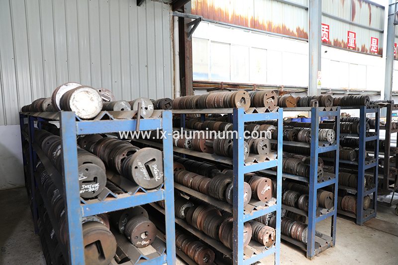 �X�ͲĔD��ģ��