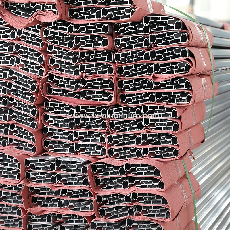 ���ζ����X�Ͳ�