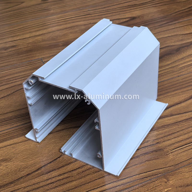 ͶӰ�x�X�Ͻ��⚤